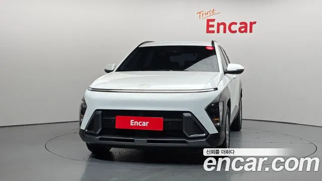 Hyundai Kona Kona (SX2) Бензин 2.0 2WD — Фото автомобиля 3