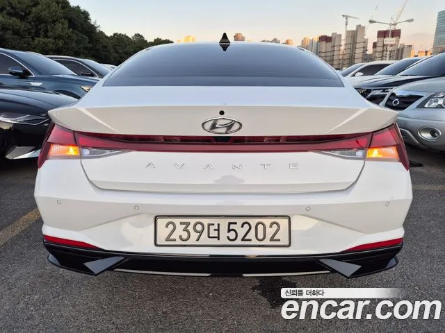 Hyundai AVANTE Avante (CN7) — Фото автомобиля 5