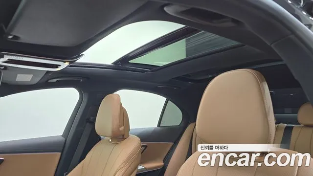 Mercedes-Benz E-Class W214 — Фото автомобиля 17