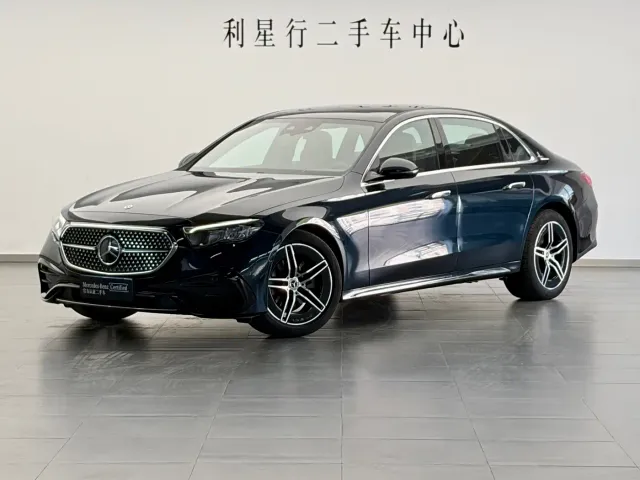 Фотография автомобиля — Mercedes-Benz E-Class
