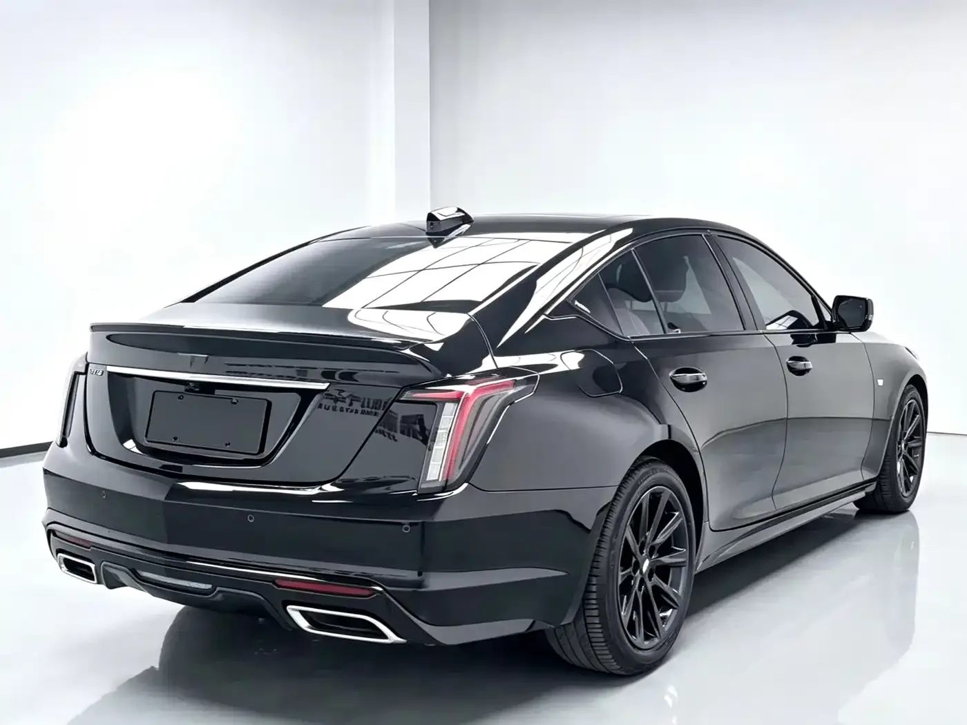 Cadillac Cadillac CT5 2024 28T Luxury Model Pro — Фото автомобиля 9