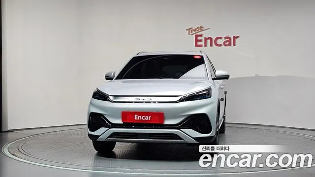 BYD Atto 3 — Фото автомобиля 3