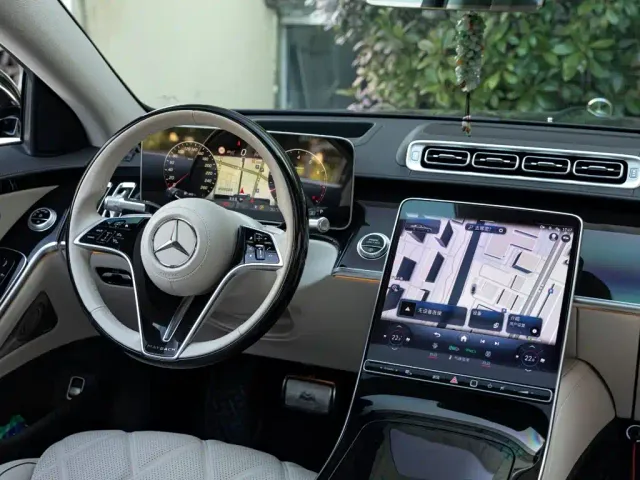 Mercedes-Benz Maybach S-Class — Фото автомобиля 12