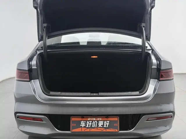 BYD Qin PLUS — Фото автомобиля 16