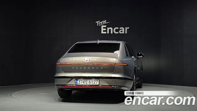 Hyundai Grandeur GN7 — Фото автомобиля 4
