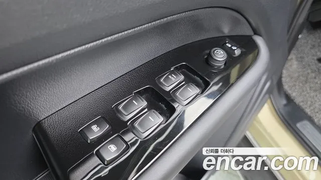 KG_Mobility_Ssangyong Rexton Новый Rexton Sport Дизель 2.2 4WD — Фото автомобиля 12