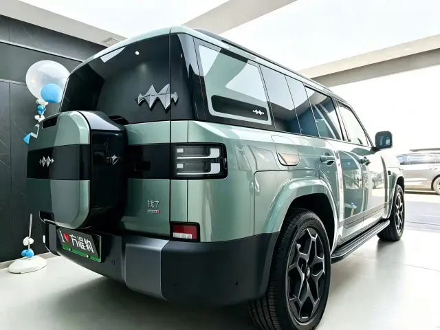 BYD FangChengBao Titanium 7 — Фото автомобиля 3