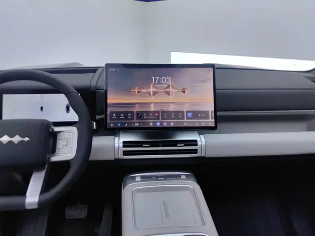 BYD FangChengBao Titanium 7 — Фото автомобиля 13