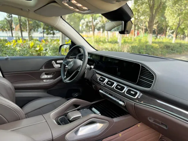 Mercedes-Benz GLE-Class — Фото автомобиля 8