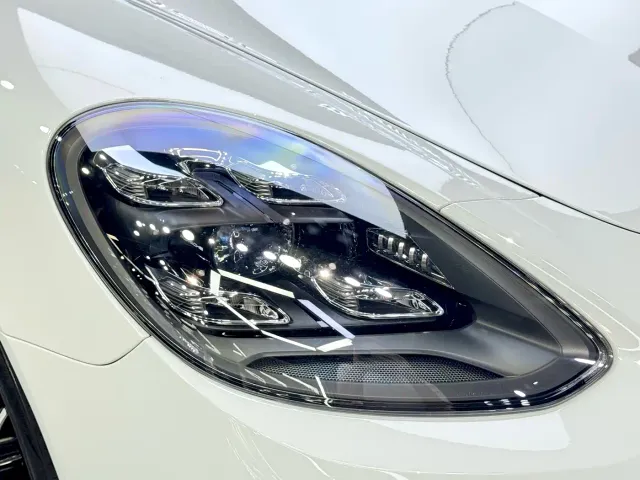 Porsche Panamera — Фото автомобиля 13