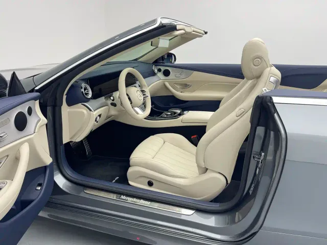 Mercedes-Benz E-Class — Фото автомобиля 16