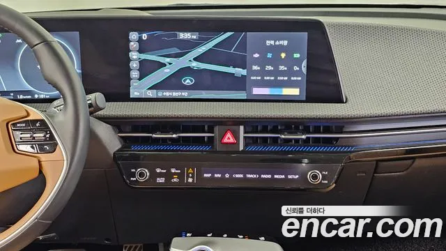 Kia EV6 — Фото автомобиля 24