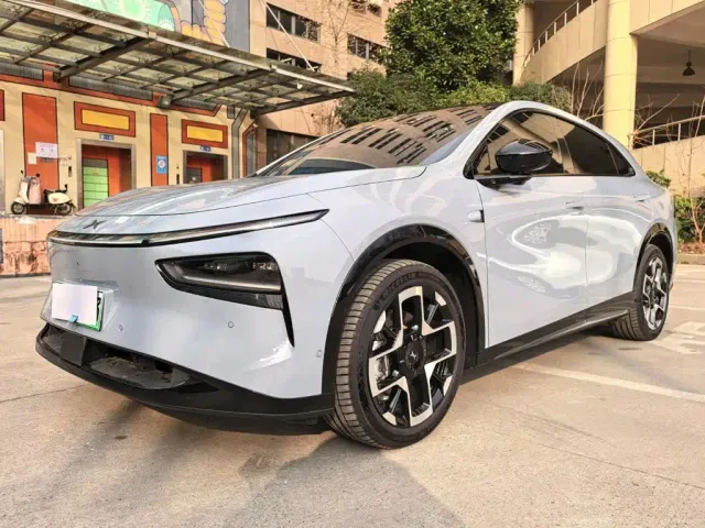 Xpeng G7 — Фото автомобиля 5