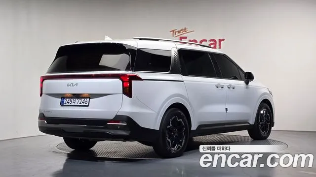 Kia Carnival 4th Gen — Фото автомобиля 2