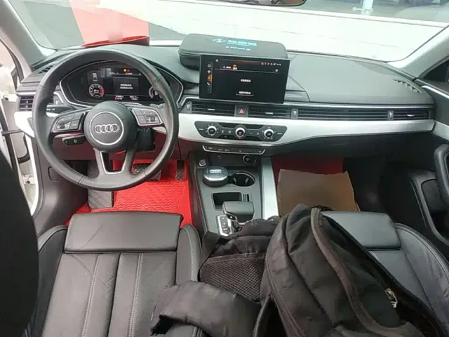 Audi A4L — Фото автомобиля 9