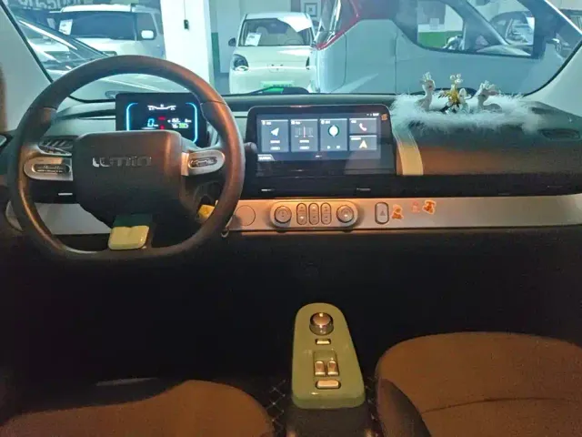 Changan Lumin — Фото автомобиля 12