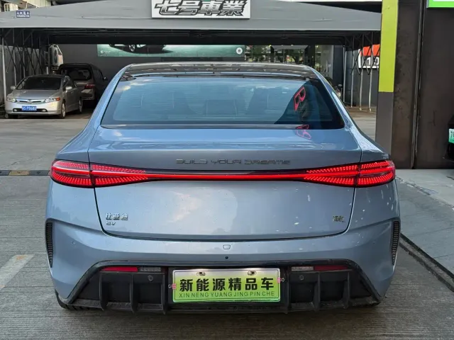 BYD Seal — Фото автомобиля 13