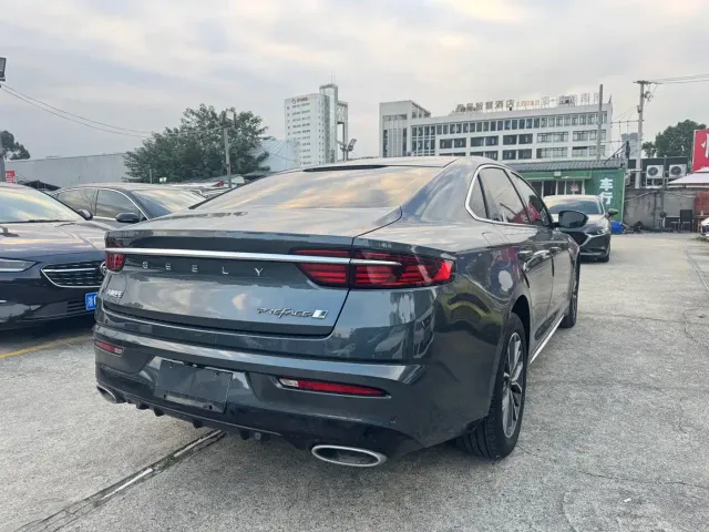 Geely Xingrui — Фото автомобиля 6