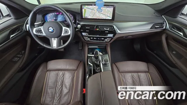 BMW 5-Series 5 серия (G30) 523d M Sport — Фото автомобиля 7