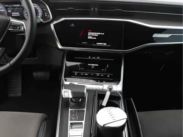 Audi A6L — Фото автомобиля 8
