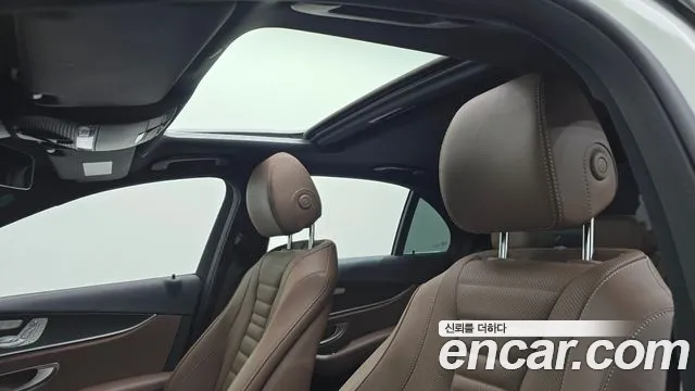 Mercedes-Benz E-Class W213 — Фото автомобиля 23