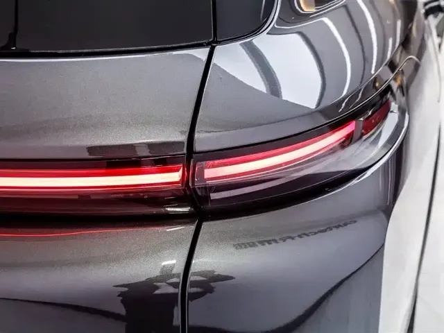 Li Auto Li L8 2025 Ultra Smart Renewal Edition — Фото автомобиля 7