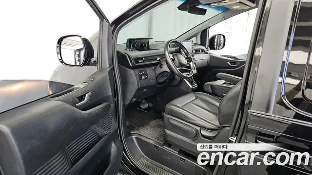 Hyundai Staria — Фото автомобиля 15