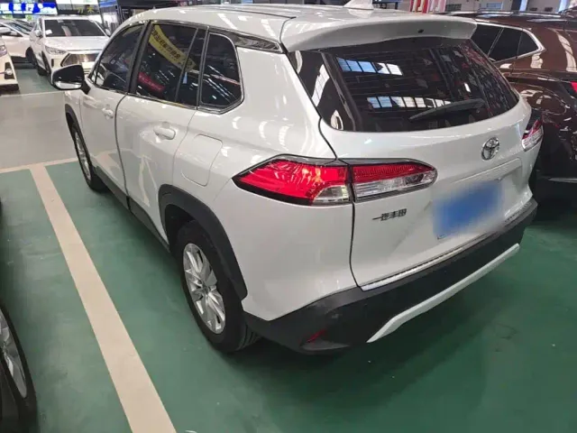 Toyota Corolla Cross — Фото автомобиля 22