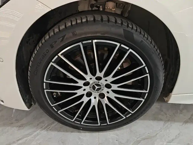 Mercedes-Benz C-Class — Фото автомобиля 22