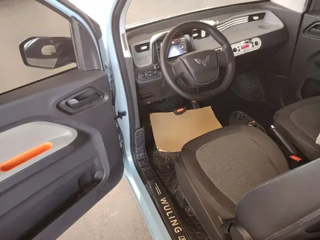 Wuling Hongguang Mini EV — Фото автомобиля 15