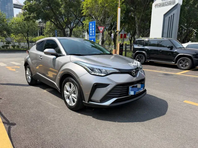 Toyota IZOA — Фото автомобиля 3