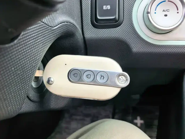 Wuling Hongguang Mini EV — Фото автомобиля 8