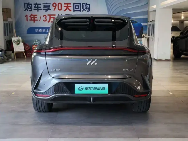 IM Motors LS7 — Фото автомобиля 9
