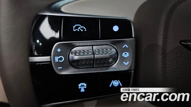 Genesis G90 Бензин 3.5 турбо AWD — Фото автомобиля 25