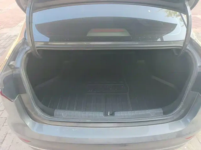 Geely Emgrand — Фото автомобиля 18