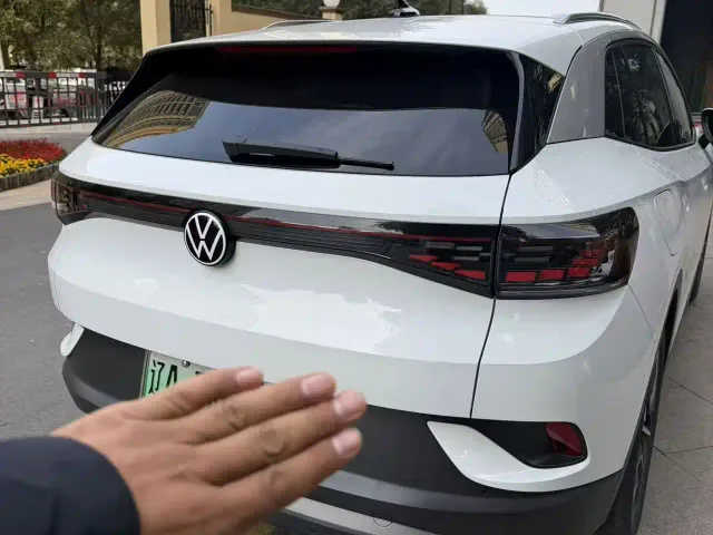 Volkswagen ID.4 Crozz — Фото автомобиля 2