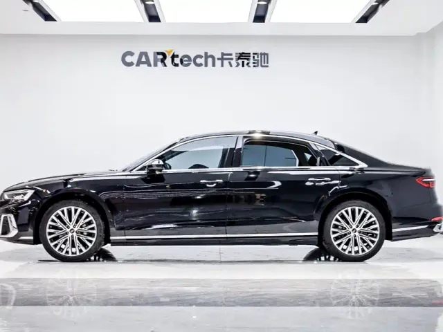Audi A8 — Фото автомобиля 3