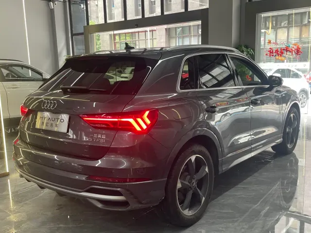 Audi Q3 — Фото автомобиля 15