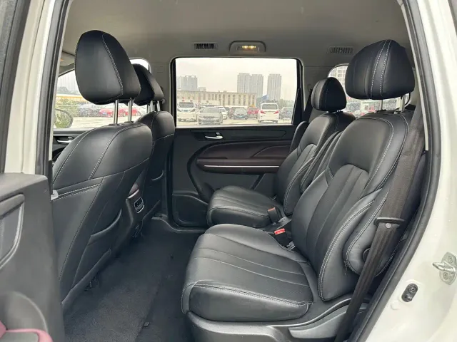 GAC Trumpchi M6 — Фото автомобиля 16