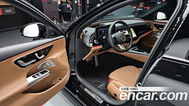 Mercedes-Benz E-Class — Фото автомобиля 11