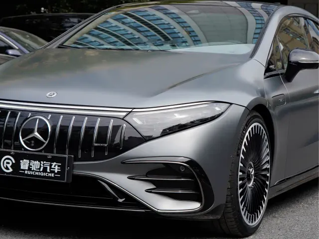 Mercedes-Benz EQS AMG — Фото автомобиля 7