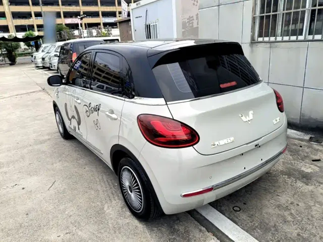 Wuling Bingo — Фото автомобиля 4