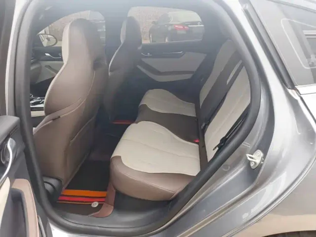 BYD Qin PLUS — Фото автомобиля 16