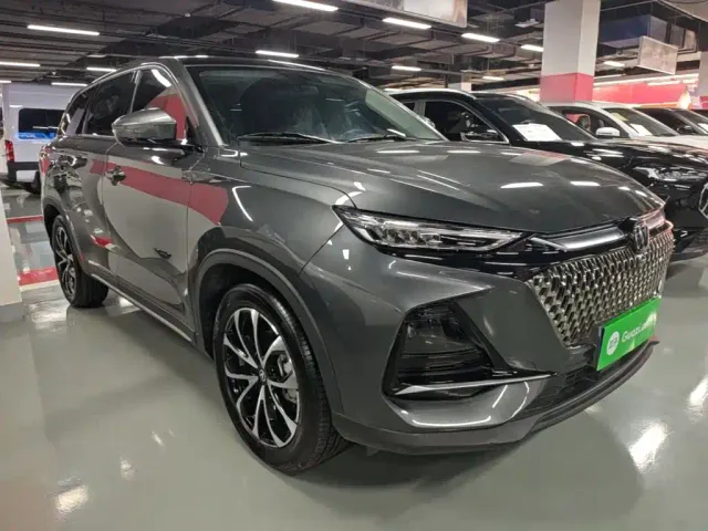 Changan X7 Plus — Фото автомобиля 3