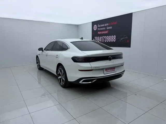 Volkswagen Lamando — Фото автомобиля 8