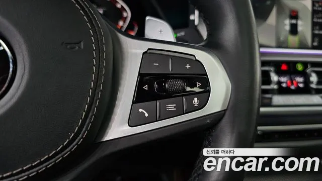 BMW X6 xDrive40i M Sport — Фото автомобиля 26