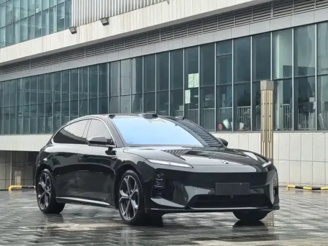 Nio ET5 Touring — Фото автомобиля 3