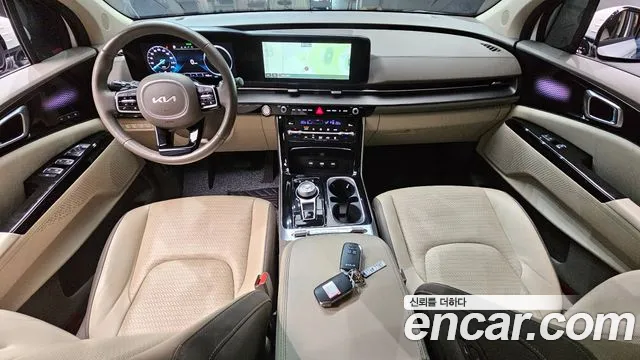 Kia Canival — Фото автомобиля 7