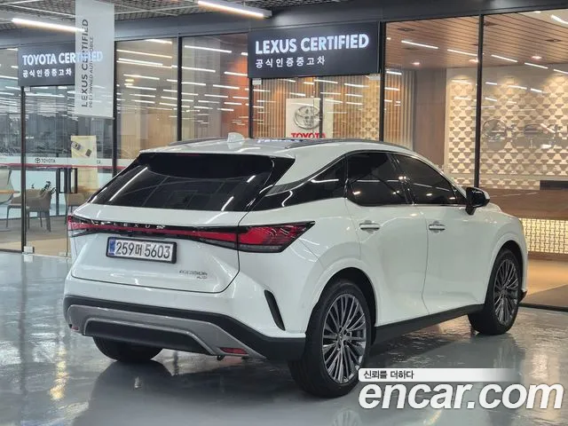 Lexus RX — Фото автомобиля 2