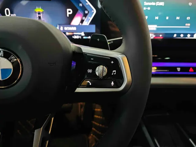 BMW 5 Series — Фото автомобиля 18